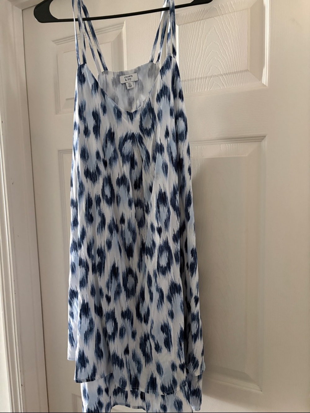 crown & ivy White and Navy Blue Printed Mini Dress